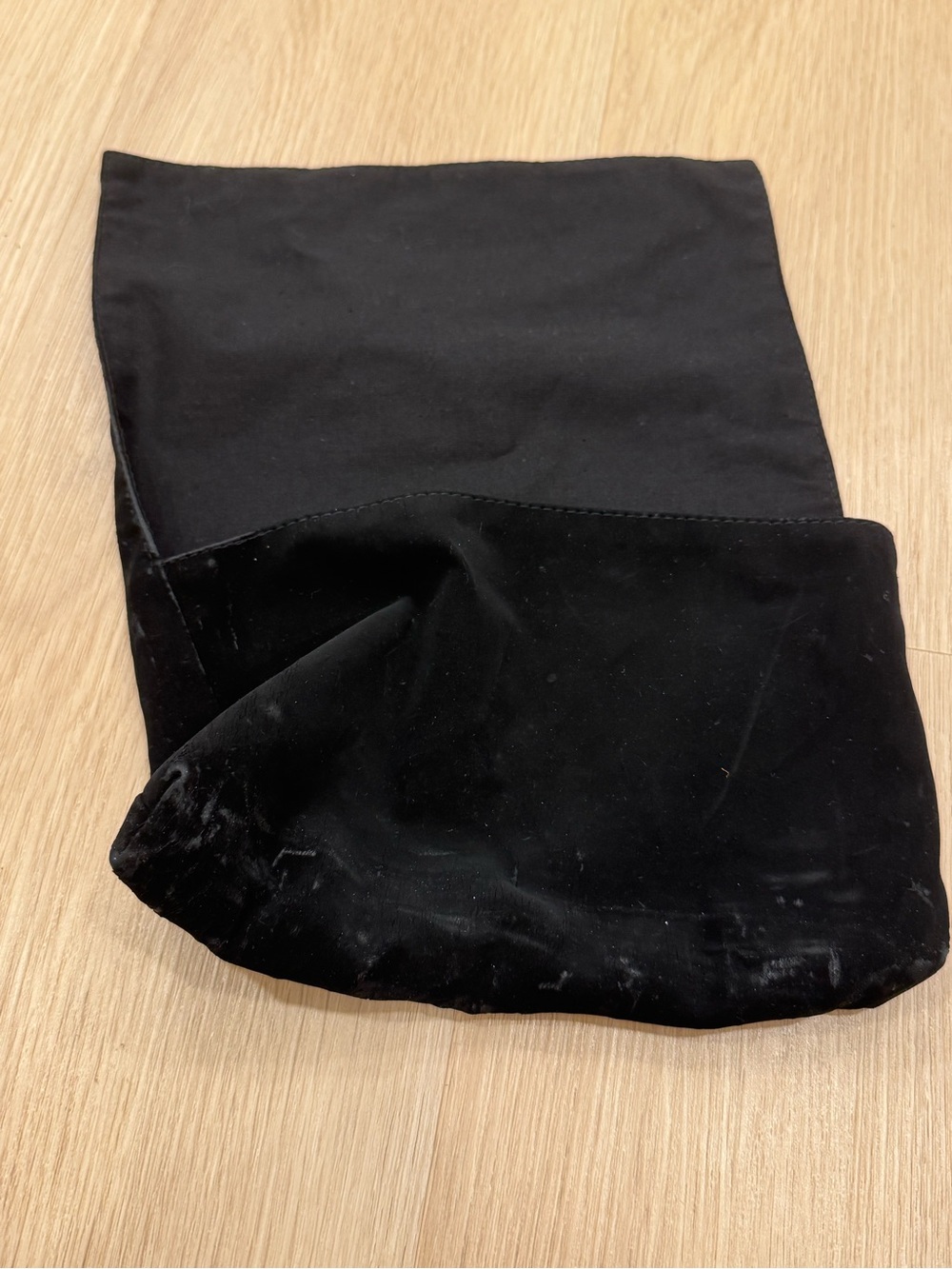 Authentic Chanel Dustbag - Picture 8 of 8